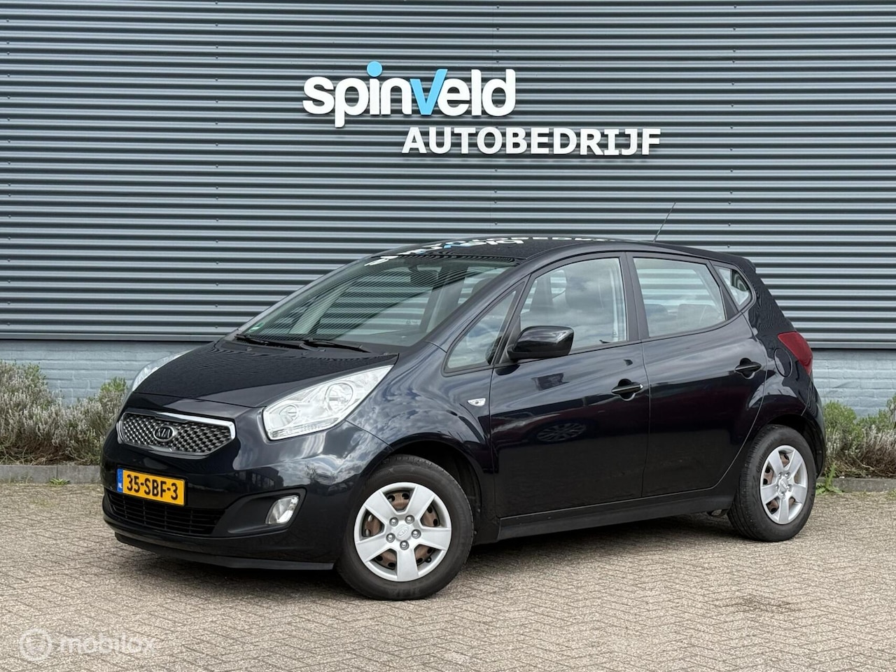 Kia Venga - 1.6 CVVT X-ecutive - Aut - Airco - Parkeersensoren - AutoWereld.nl