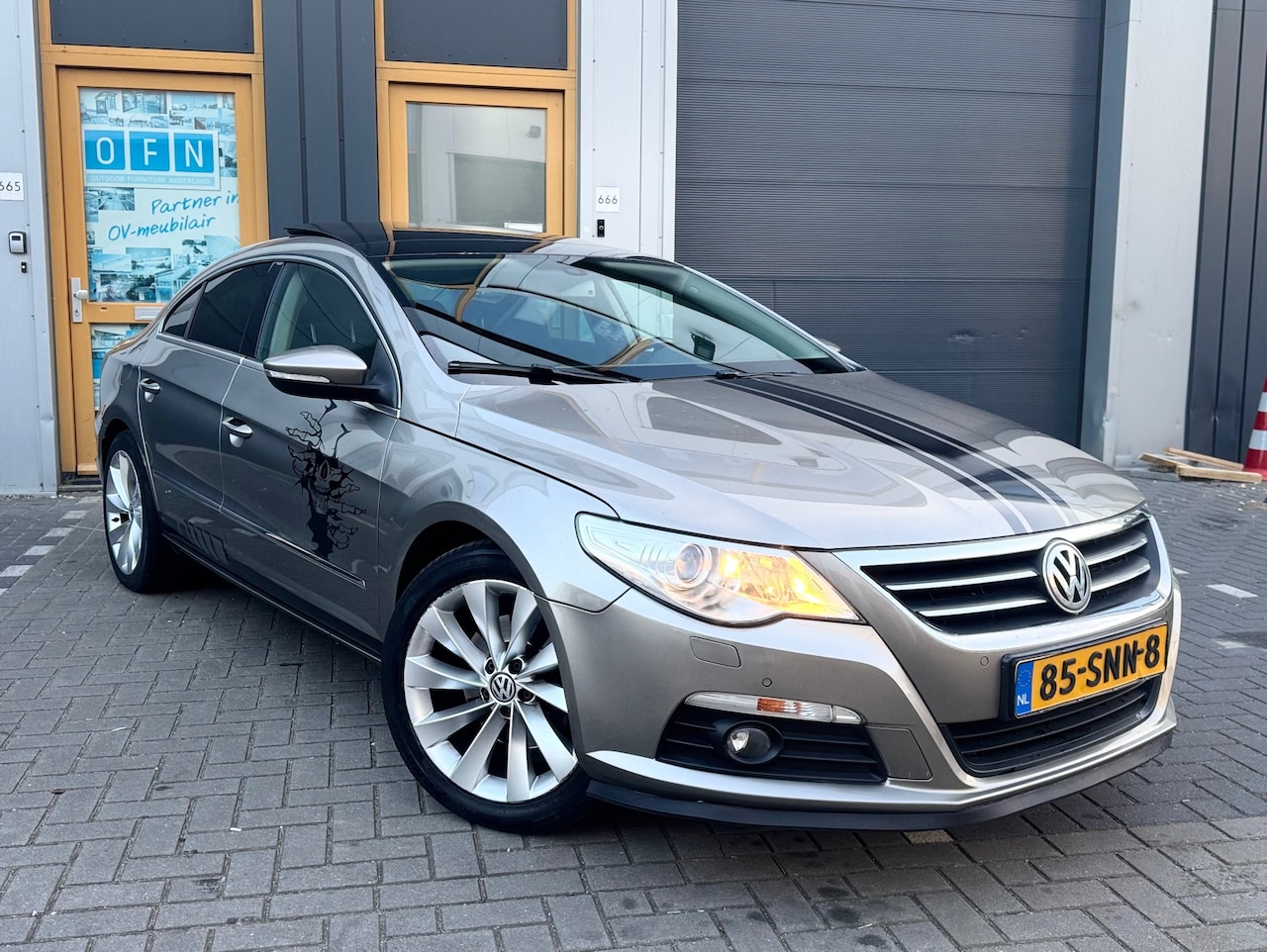Volkswagen Passat CC - 1.8 TSI 5p. 1.8 TSI 5p. - AutoWereld.nl