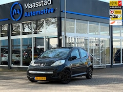 Peugeot 107 - 1.0-12V Urban Move Exclusive Lage km's 2e eig Airco 5drs in nieuwstaat