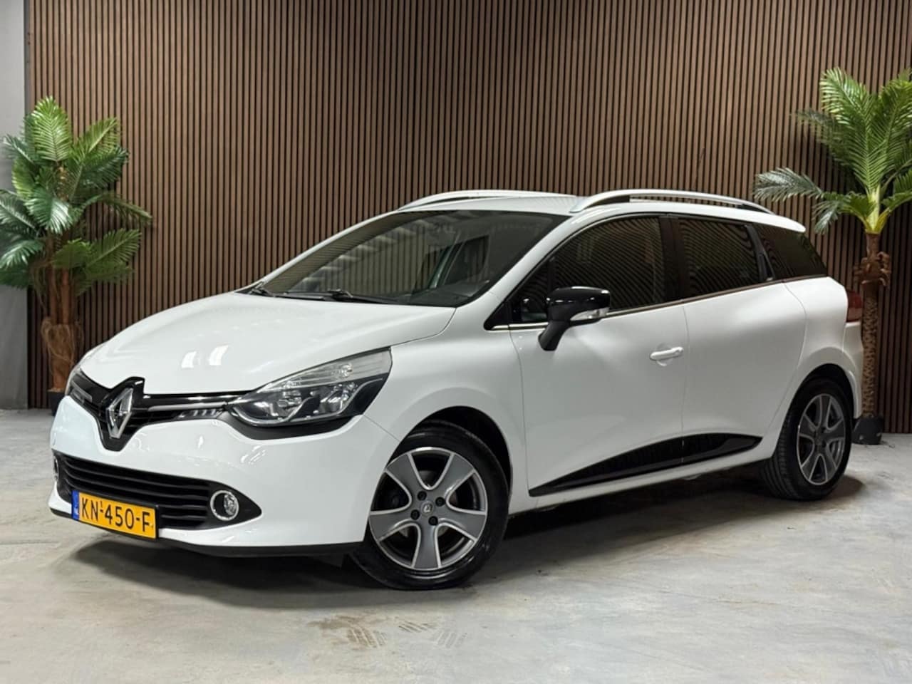 Renault Clio Estate - 0.9 TCe Night&Day - AutoWereld.nl
