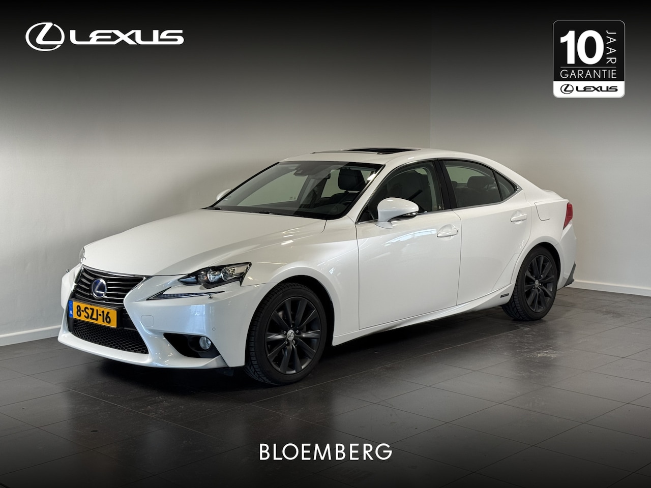 Lexus IS - 300h Edition | Trekhaak | - AutoWereld.nl