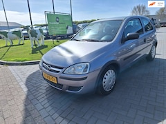 Opel Corsa - 1.0-12V Rhythm / Zuinige auto / APK mei 2027