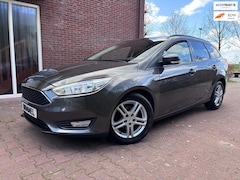Ford Focus Wagon - 1.0 Titanium