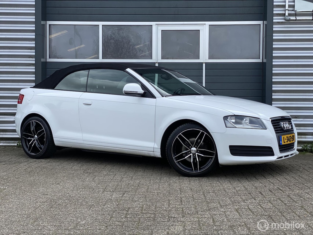Audi A3 Cabriolet - 1.8 TFSI Attraction 1.8 TFSI Attraction - AutoWereld.nl