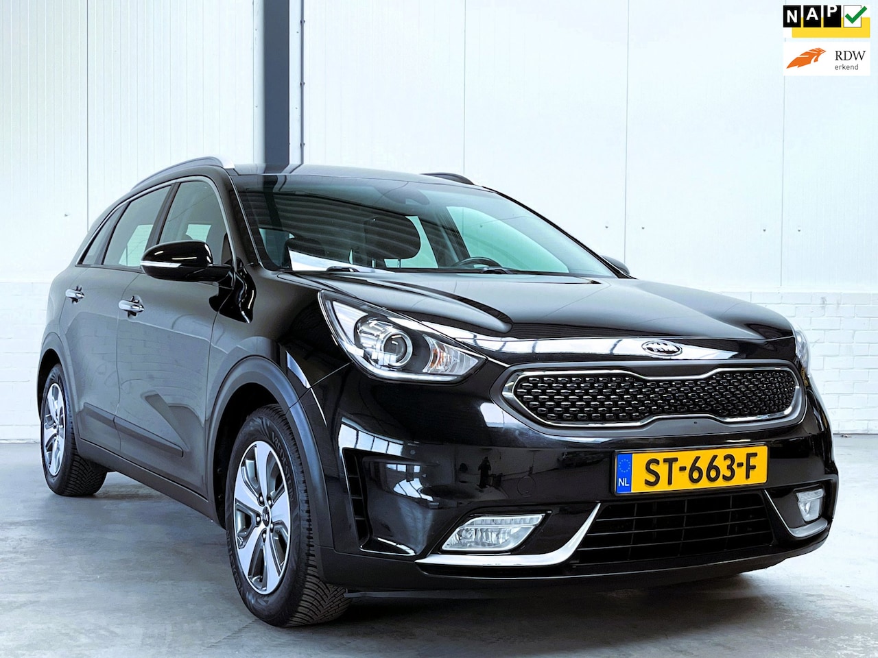Kia Niro - 1.6 GDi Hybrid DynamicLine|Trekhaak|Carplay - AutoWereld.nl