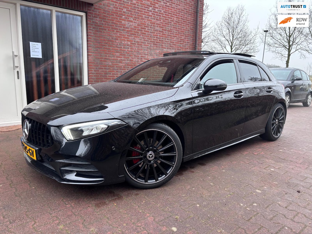 Mercedes-Benz A-klasse - 200 Launch Edition Premium Panorama Dak!!! - AutoWereld.nl