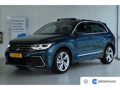 Volkswagen Tiguan - 1.5 TSI R-Line | Adapt. Cruise | Schuifdak | IQ-Light | Trekhaak | Navi | Carplay | Elekt.