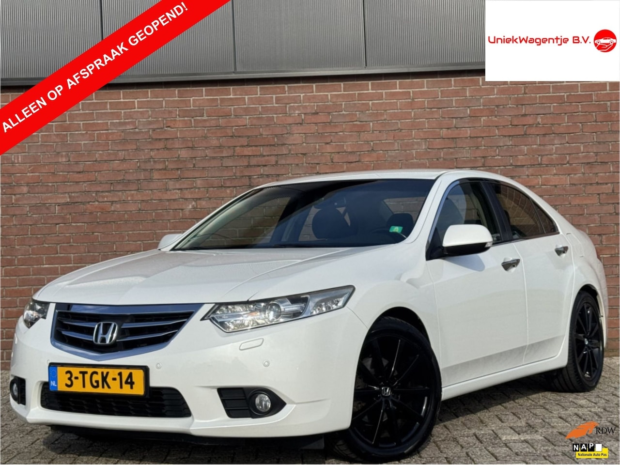 Honda Accord - 2.0 EXECUTIVE | NL-AUTO! | NAVI! - AutoWereld.nl