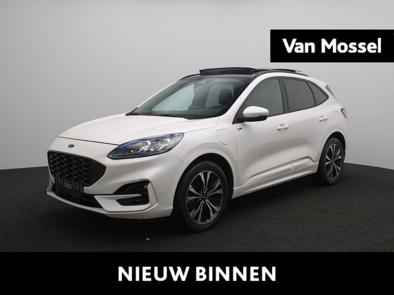 Ford Kuga - 2.5 PHEV ST-Line X | Apple Carplay/Android Auto | Winterpakket | Cruise Control | Panorama - AutoWereld.nl