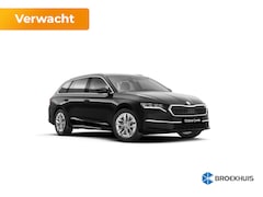 Skoda Octavia Combi - Business Edition Plus | Achteruitrijcamera | Chromen grille | Driving mode select