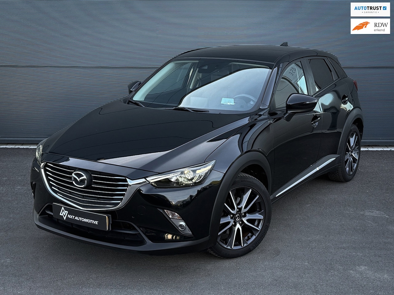 Mazda CX-3 - 2.0 SkyActiv-G 120 GT-M 2.0 SkyActiv-G 120 GT-M, HUD, Stoelverwarming, Keyless - AutoWereld.nl