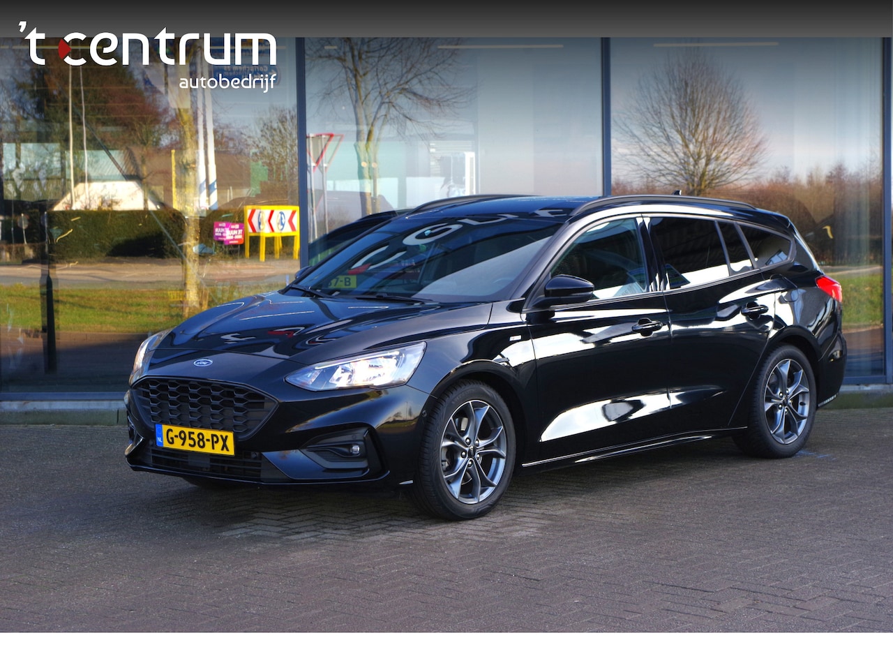 Ford Focus Wagon - 1.0 EcoBoost ST Line Business 1.0 EcoBoost 125 PK ST Line Business, Winterpakket, Camera, - AutoWereld.nl