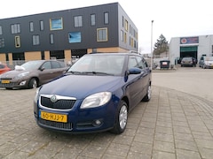 Skoda Fabia Combi - 1.6-16V AMBIENTE