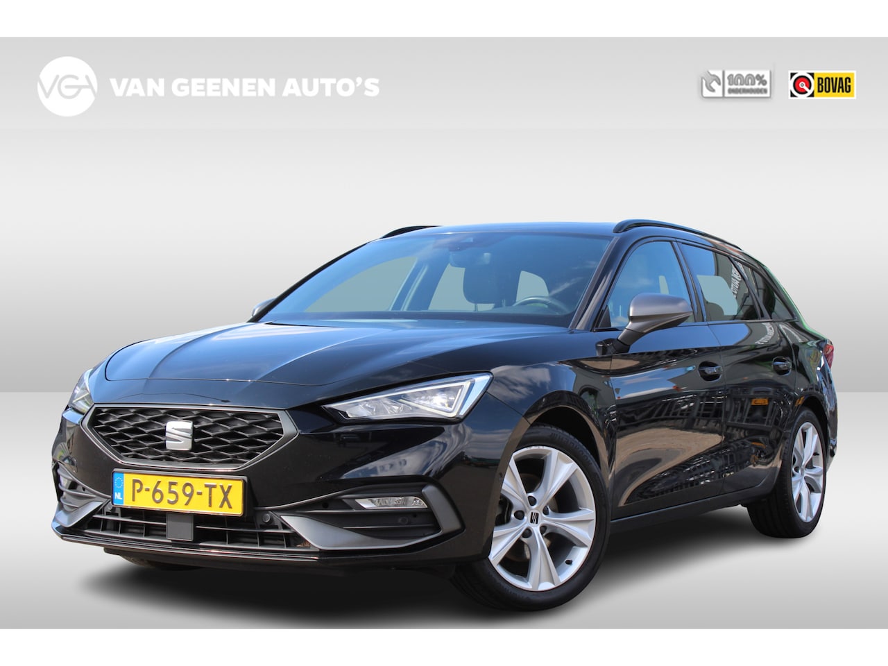 SEAT Leon Sportstourer - 1.0 TSI FR Business Intense | Panoramadak | Trekhaak - AutoWereld.nl