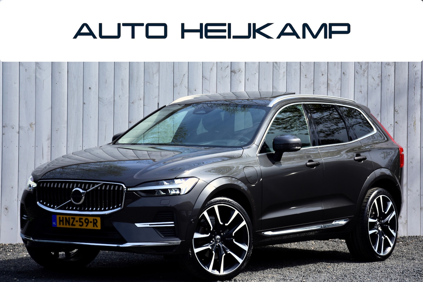 Volvo XC60 - 2.0 T8 Plug-in hybrid AWD | Pano-dak | Leer | Harman/Kardon | - AutoWereld.nl