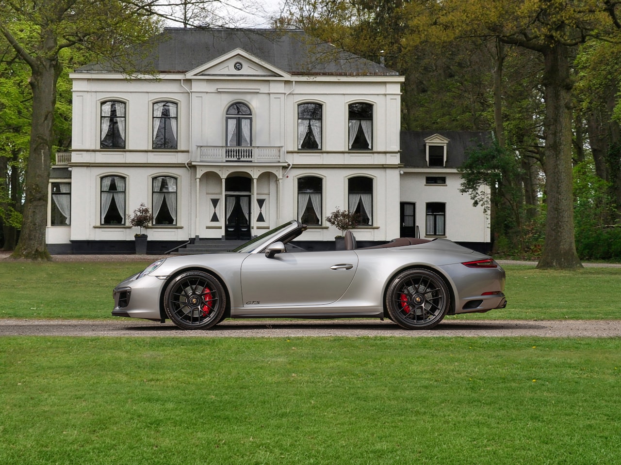 Porsche 911 Cabrio - 991-2 Carrera GTS | Adapt. sportstoelen | SportDesign | Stoelventilatie | Bose - AutoWereld.nl