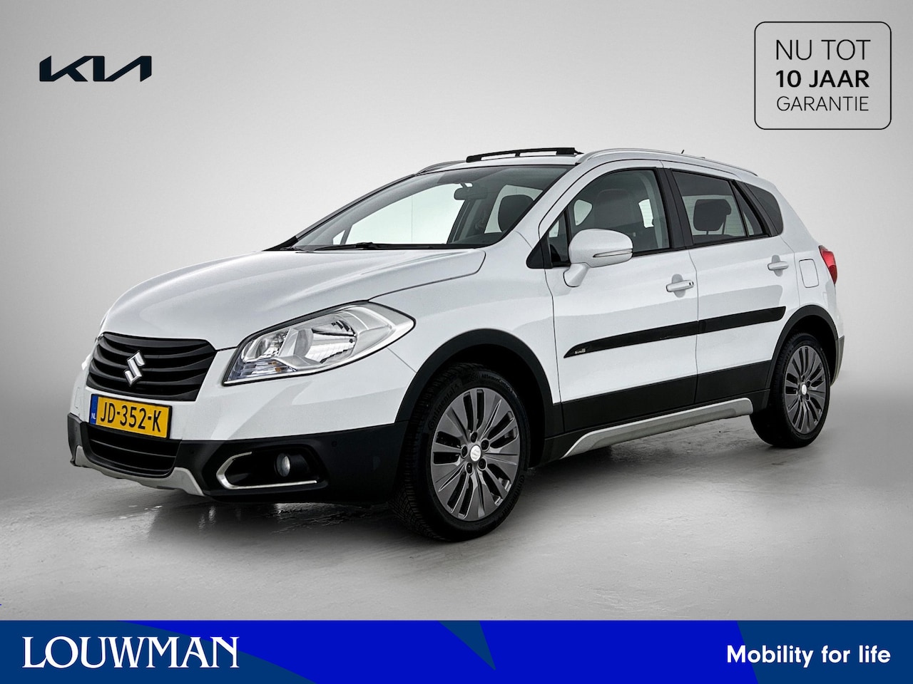 Suzuki SX4 S-Cross - 1.6 Exclusive | Panoramadak | Stoel -en stuurverwarming | Lichtmetalen velgen - AutoWereld.nl