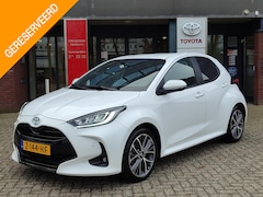 Toyota Yaris - 1.5 Hybrid 130 EXECUTIVE STOEL/STUURVERW BLIND SPOT PARK-SENSOREN 17'' LM-VELGEN KEYLESS A