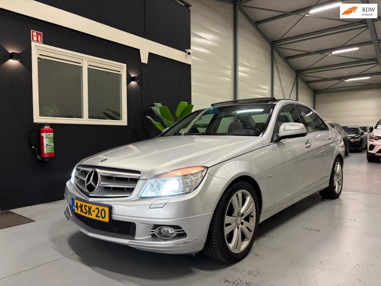 Mercedes-Benz C-klasse - 180 K Avantgarde 180 K Avantgarde - AutoWereld.nl