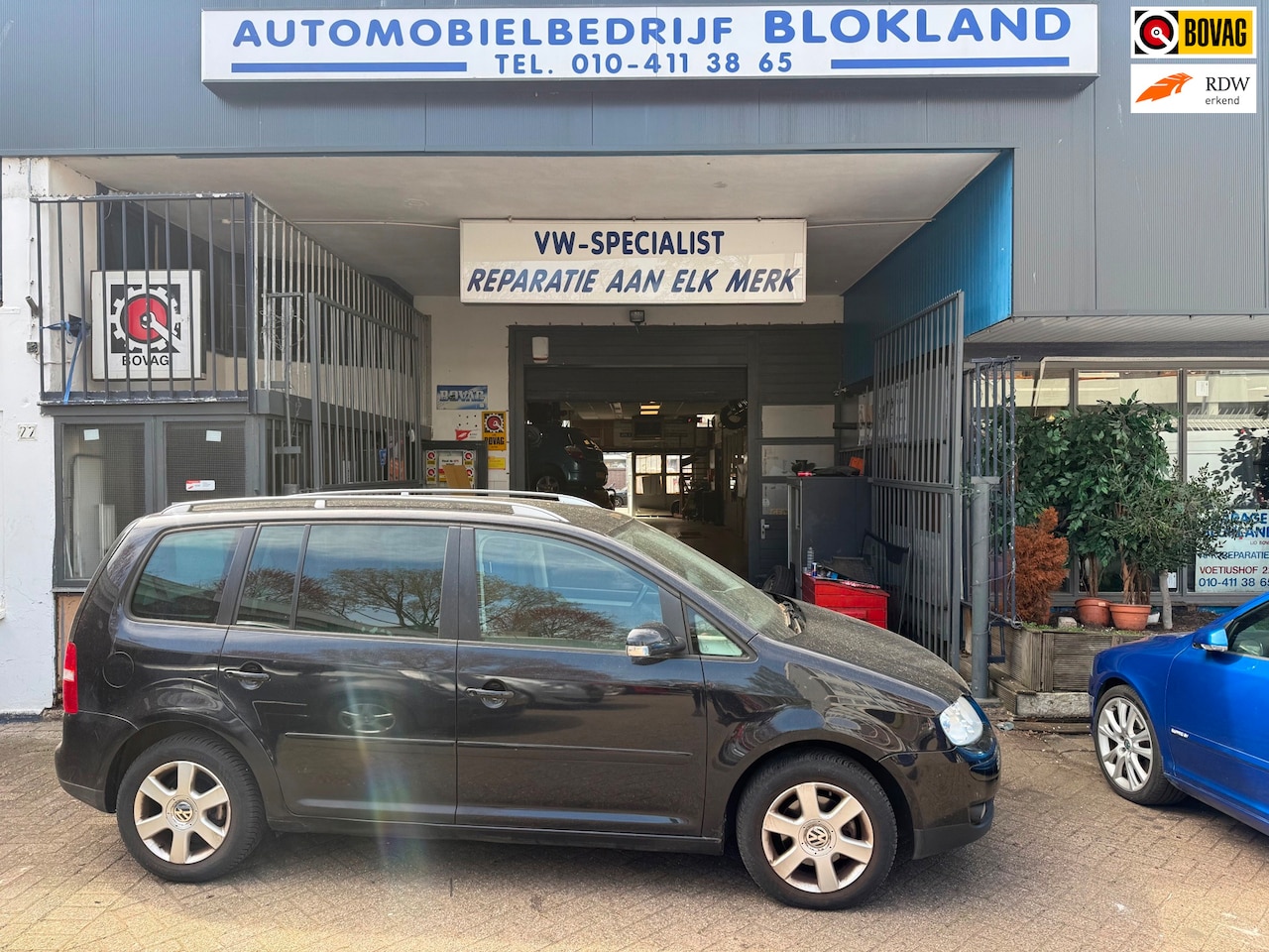 Volkswagen Touran - 2.0-16V FSI Highline/ 7 Persoons/ met Airco, NAP en een nieuwe APK!!! - AutoWereld.nl