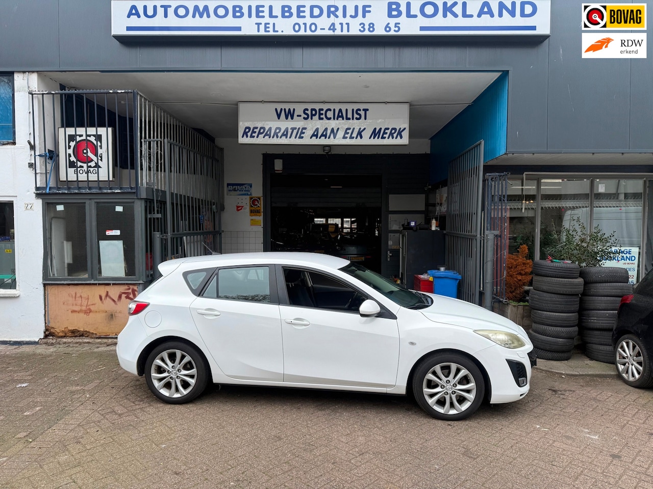 Mazda 3 Sport - 2.0/ DiSi TS Plus/ met Airco, Cruise Control, Stoelverwarming en een ruime APK!!! - AutoWereld.nl