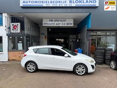 Mazda 3 Sport - 2.0/ DiSi TS Plus/ met Airco, Cruise Control, Stoelverwarming en een ruime APK