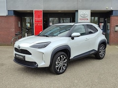 Toyota Yaris Cross - 1.5 Hybrid 115 DYNAMIC STOEL/STUURVERW KEYLESS NAVI CAMERA CLIMA AD-CRUISE 17'' LM-VELGEN