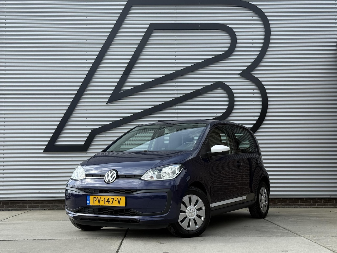 Volkswagen Up! - 1.0 BMT move up! Airco|Bluetooth|Elektr. Ramen|N.A.P|APK tot 10-2026 - AutoWereld.nl