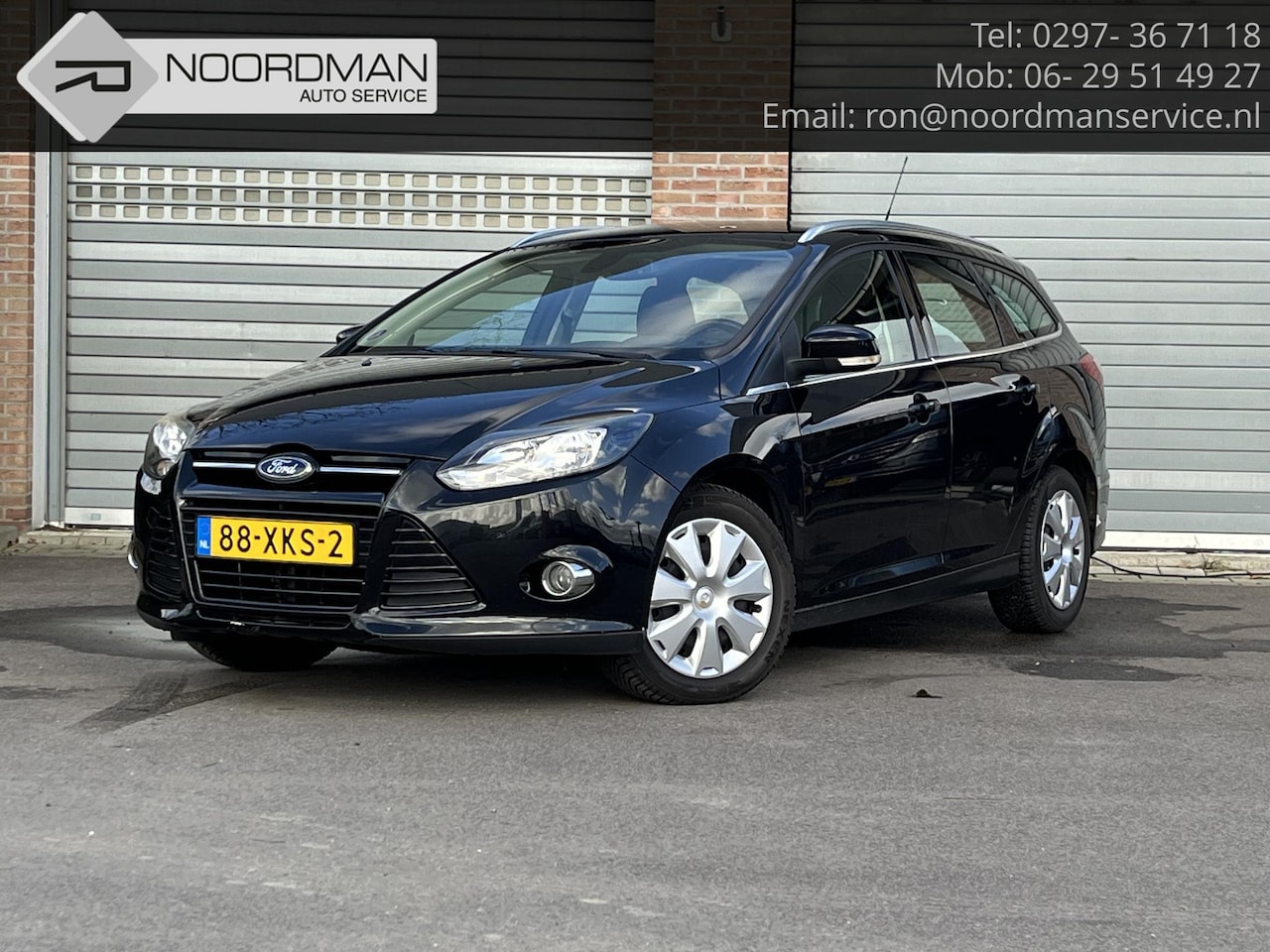 Ford Focus Wagon - 1.0 EcoBoost Titanium 1.0 EcoBoost Titanium - AutoWereld.nl
