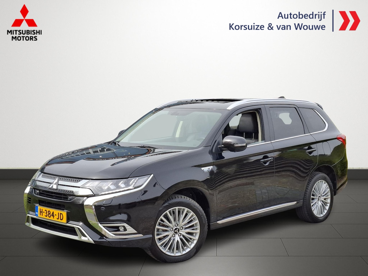 Mitsubishi Outlander - 2.4 PHEV Intense+ | Trekhaak | All seasons - AutoWereld.nl