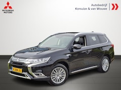 Mitsubishi Outlander - 2.4 PHEV Intense+ | Trekhaak | All seasons