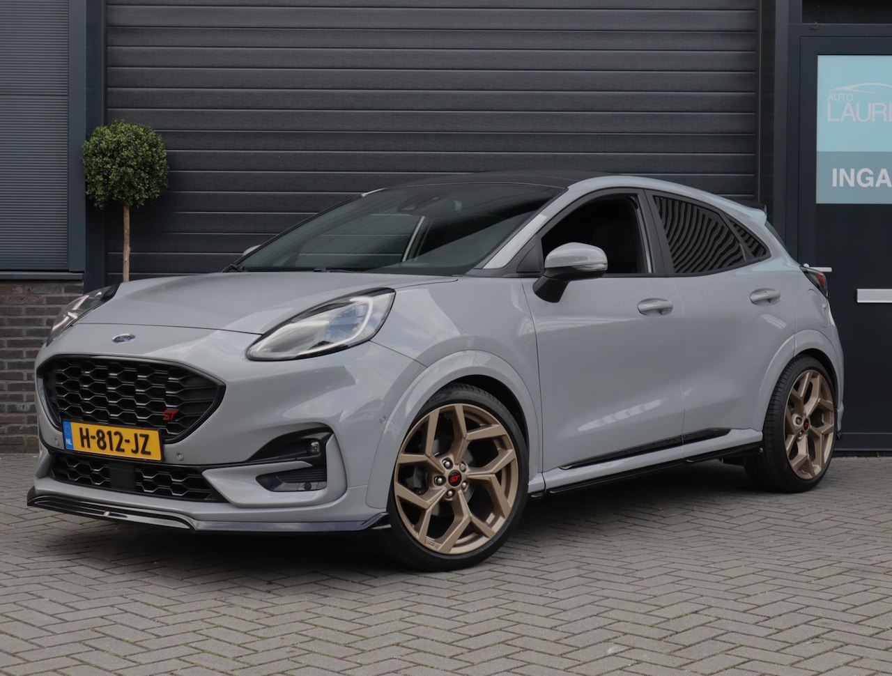 Ford Puma - 1.0 EcoBoost Hybrid ST-Line X | Uniek | Full Options | Panoramadak | Winterpack - AutoWereld.nl