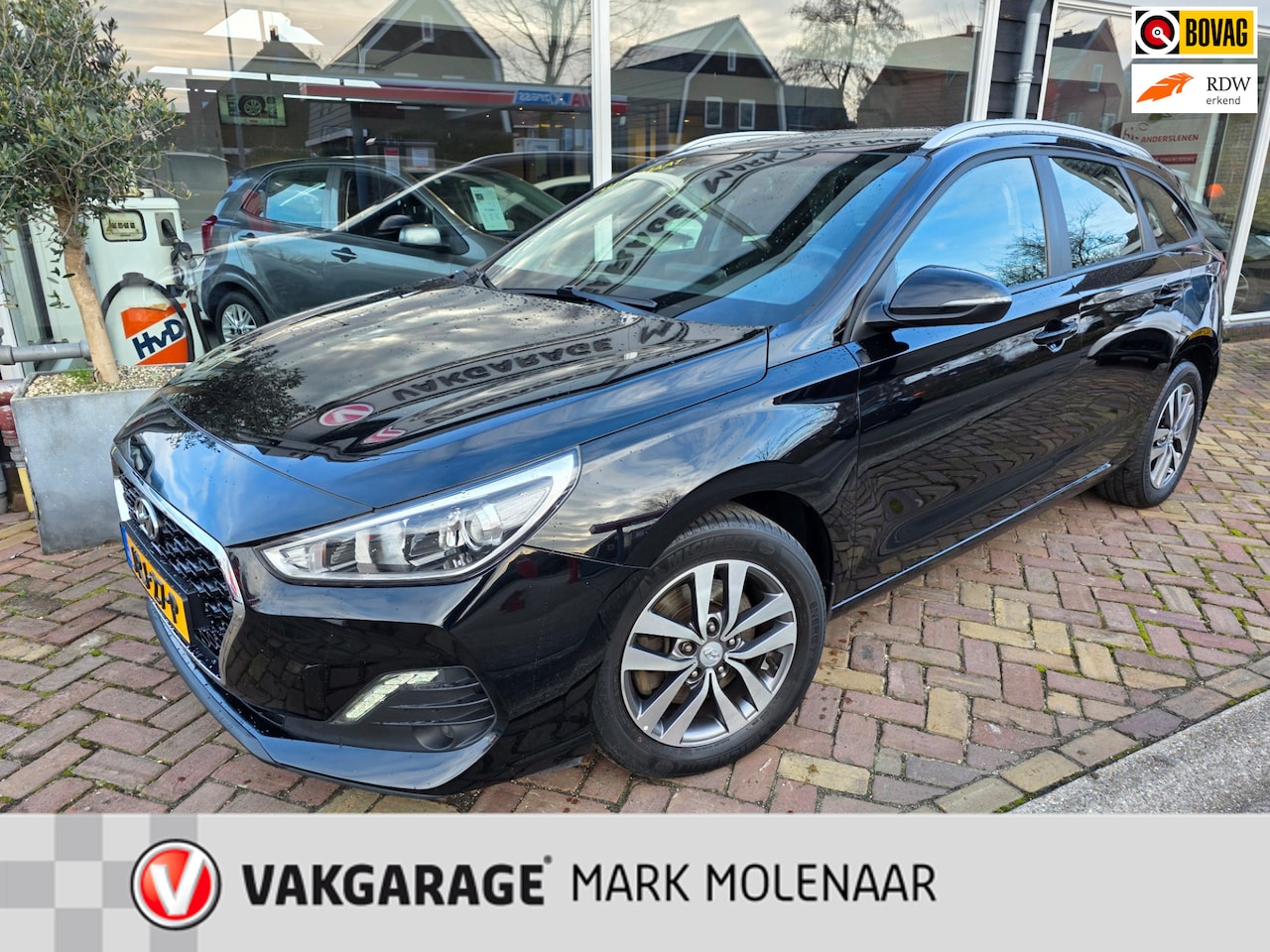 Hyundai i30 Wagon - 1.4 T-GDI Premium 1.4 T-GDI Premium,automaat,carplay - AutoWereld.nl