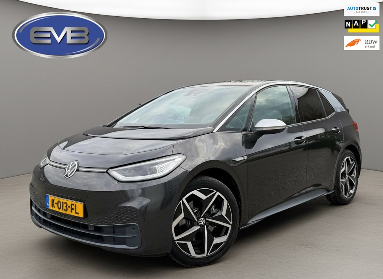 Volkswagen ID.3 - First Plus 58 kWh,achteruitrijcamera,stoelverwarming,lmv, 1 e eigenaar,NL auto met nap - AutoWereld.nl