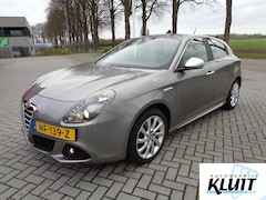 Alfa Romeo Giulietta - 1.4 T Distinctive 170PK Zeer mooie staat