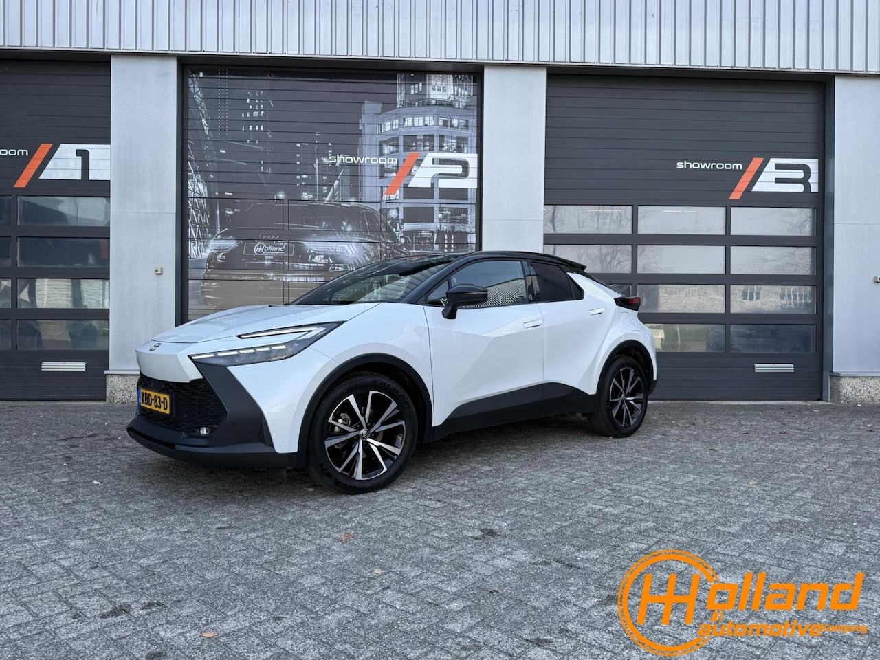 Toyota C-HR - 2.0 Hybrid 200 Active|TEAM DEUTSCHLAND|ACC|STOELV.|CAMERA - AutoWereld.nl