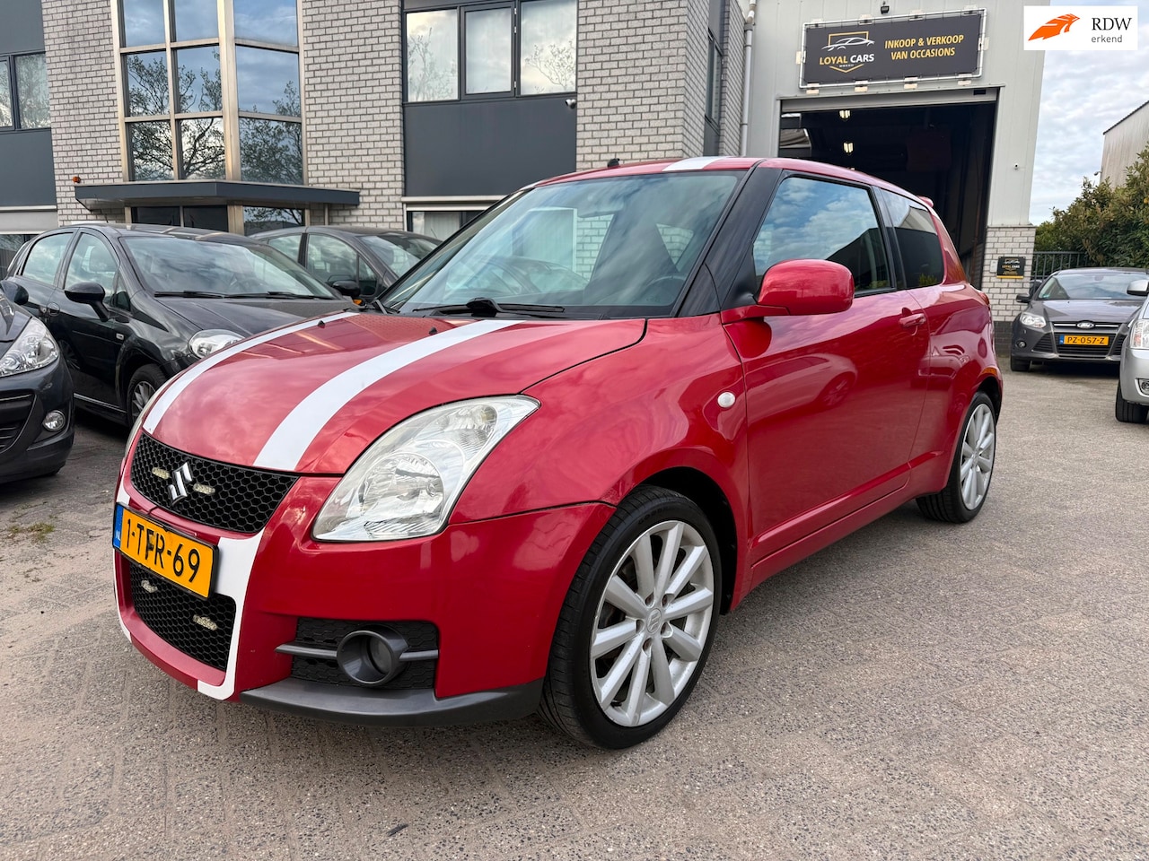 Suzuki Swift - 1.6 Sport Airco Keyless Elektr Ramen - AutoWereld.nl