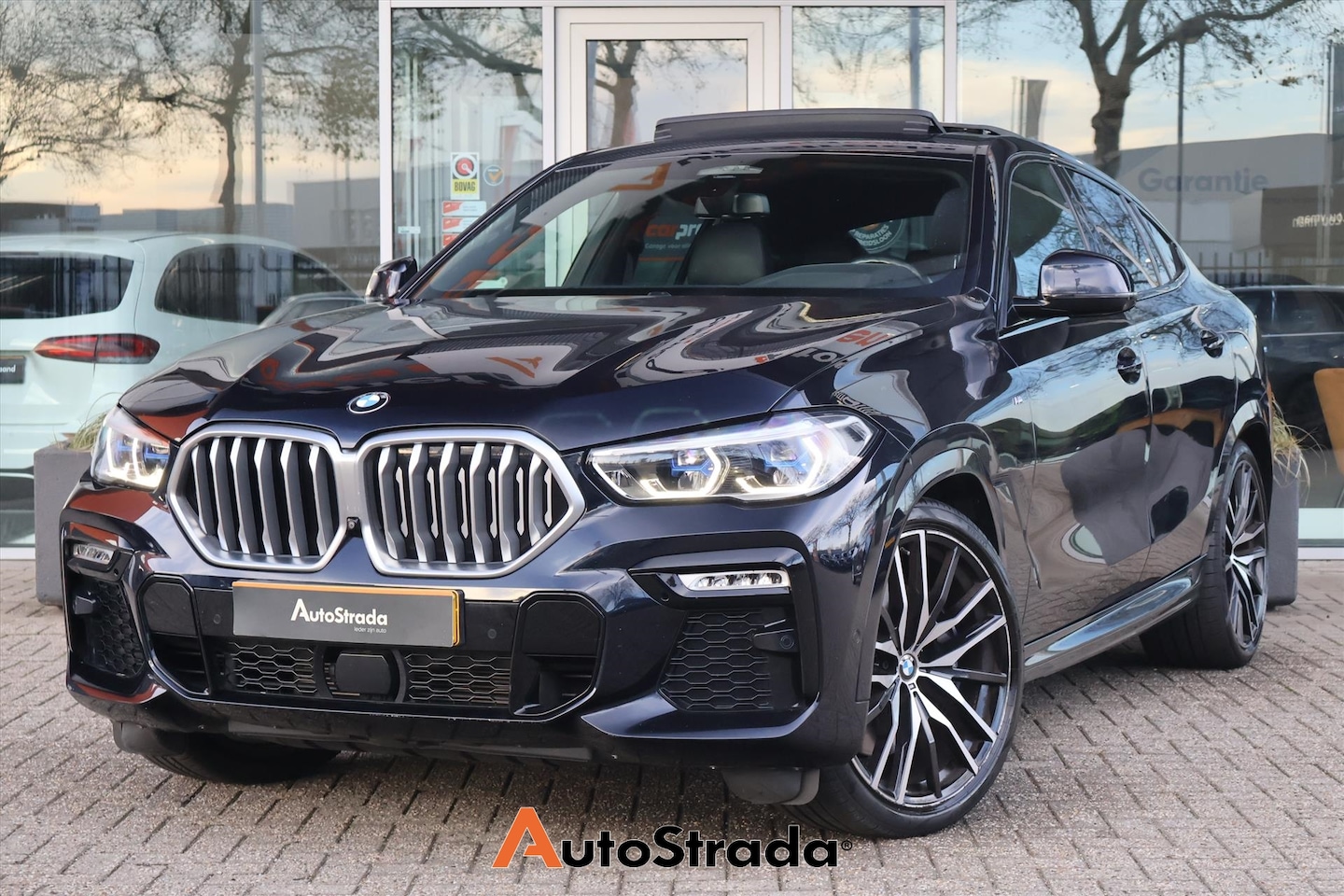 BMW X6 - (g06) xDrive40i M-SPORT 340pk I Pano I Laser LED I Harman/Kardon I Navi I Trekhaak I 360 C - AutoWereld.nl