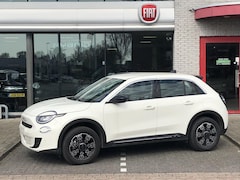Fiat 600 - 1.2 Hybrid Icon AUTOMAAT|NAVI|CLIMATE|APPLE/ANDROID|CAMERA|PDC|17"