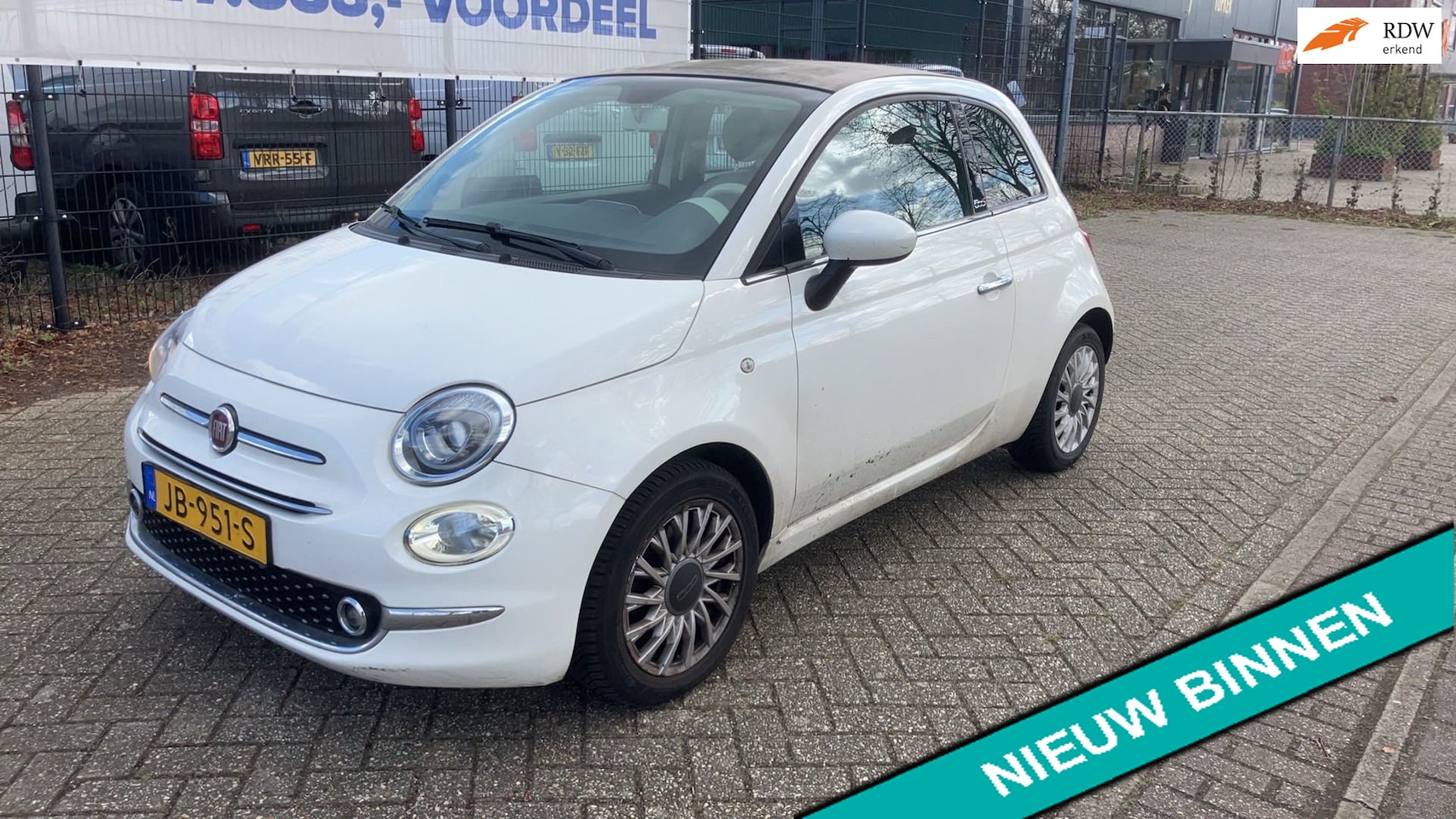 Fiat 500 C - 0.9 TwinAir Turbo 80pk Lounge Automaat Airco Digitaal Leder - AutoWereld.nl