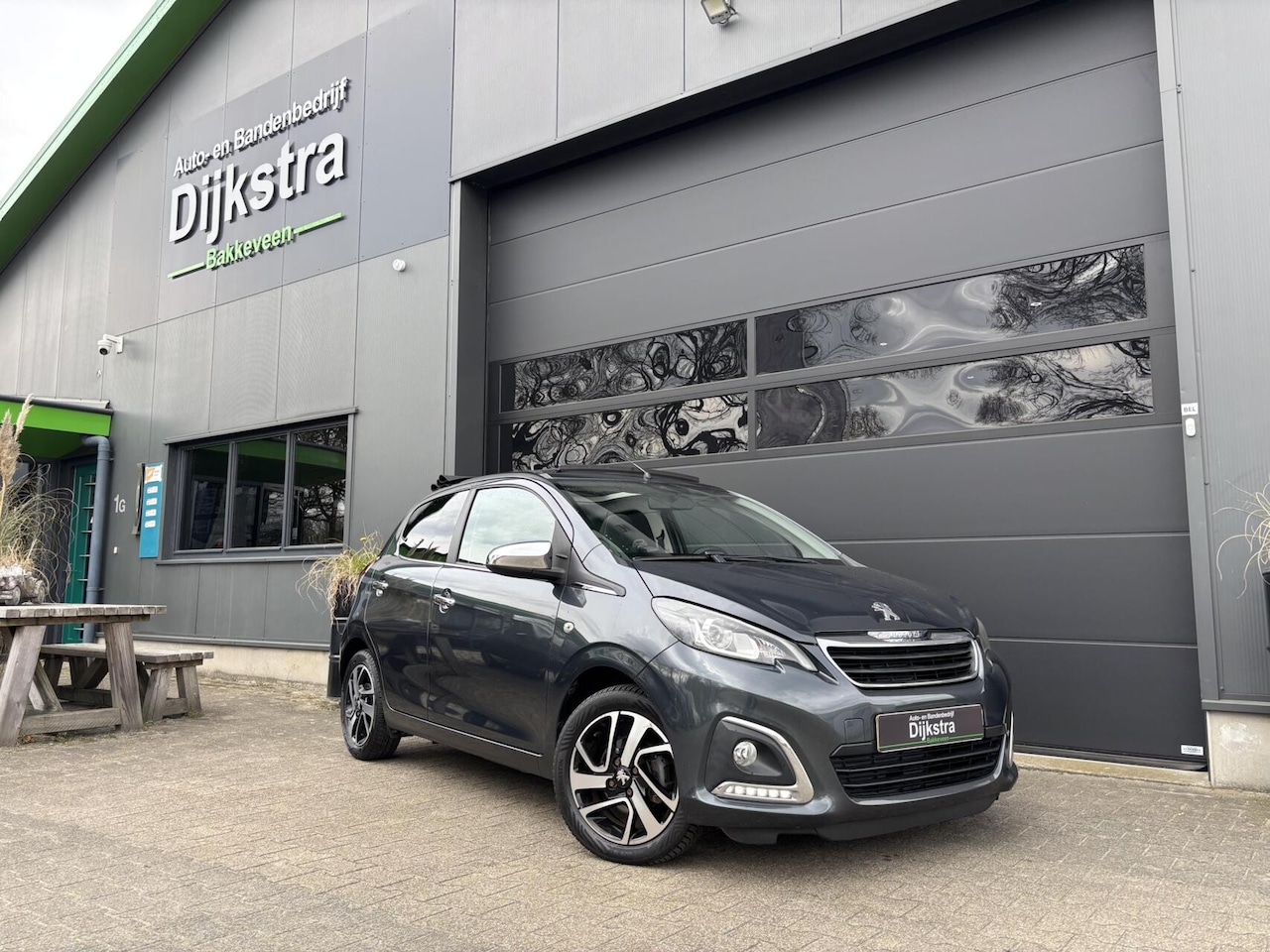 Peugeot 108 - 1.0 e-VTi Allure Cabrio TOP/ Vouwdak/ Geregelde Airco/ Private Glass/ Stuurwielbediening!!