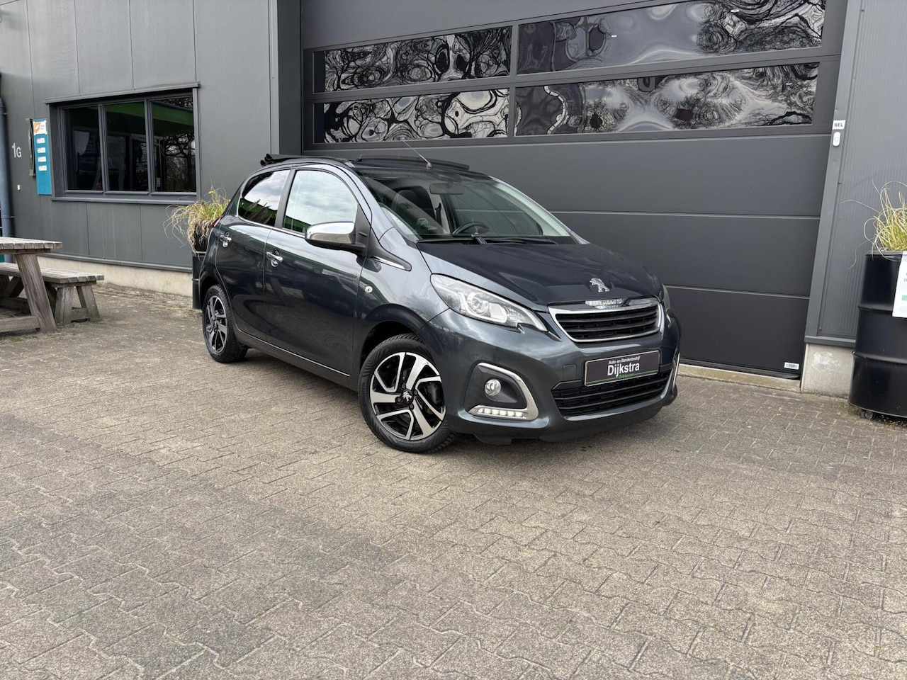 Peugeot 108 - 1.0 e-VTi Allure Cabrio TOP/ Vouwdak/ Geregelde Airco/ Private Glass/ Stuurwielbediening