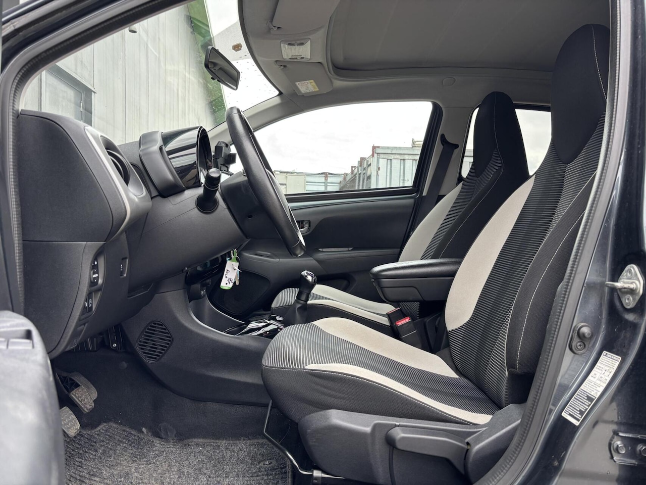 Peugeot 108 - 1.0 e-VTi Allure Cabrio TOP/ Vouwdak/ Geregelde Airco/ Private Glass/ Stuurwielbediening!!