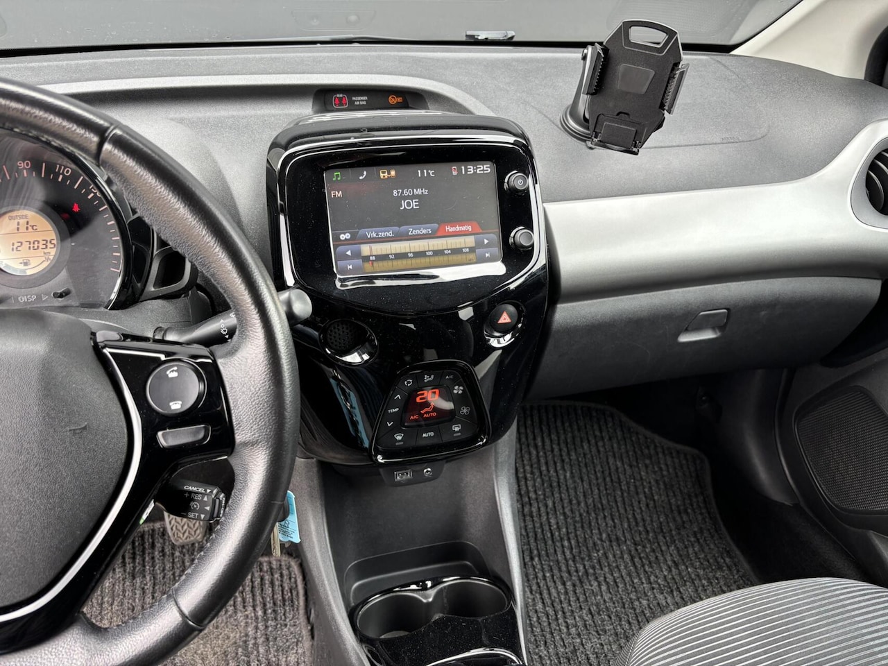 Peugeot 108 - 1.0 e-VTi Allure Cabrio TOP/ Vouwdak/ Geregelde Airco/ Private Glass/ Stuurwielbediening!!