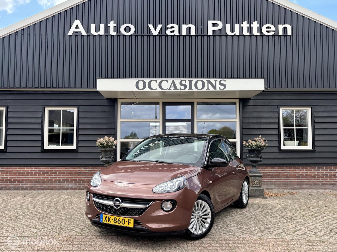Opel ADAM - 1.0 Turbo Glam Favourite I Pano I Allseason I Luxe uitvoering! I NL-auto - AutoWereld.nl