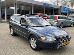 Volvo XC70 - 2.5T AWD Momentum Schuifdak Hu850 Bluetooth BTW voordeel €400,