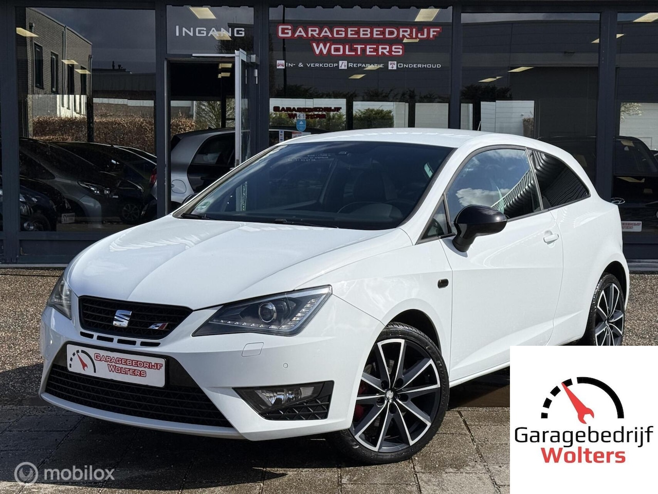 SEAT Ibiza SC - 1.4 TSI Cupra 180 pk xenon leer cruise autom. - AutoWereld.nl