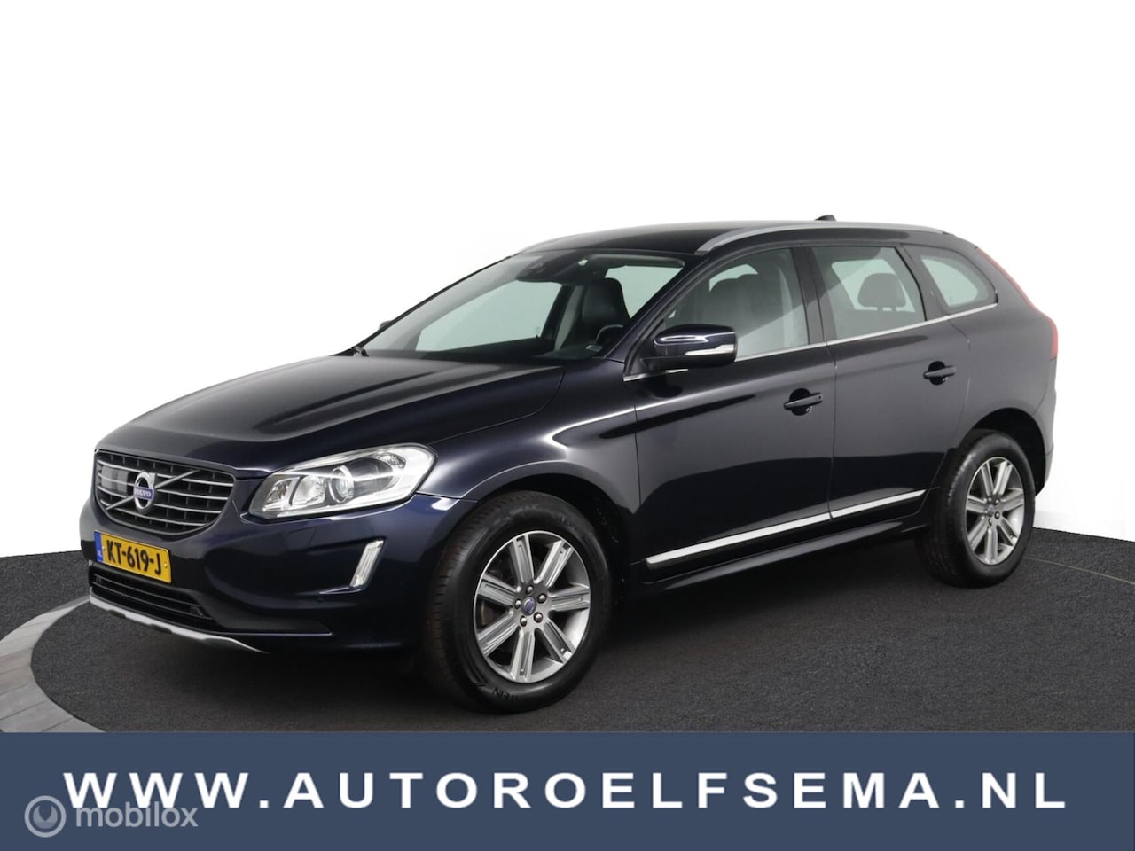 Volvo XC60 - 2.0 D4 FWD Nordic+|Bliss|adapt cruise|Cam|Stuur&Stoel verw|Nieuwe distributie|Trekh - AutoWereld.nl