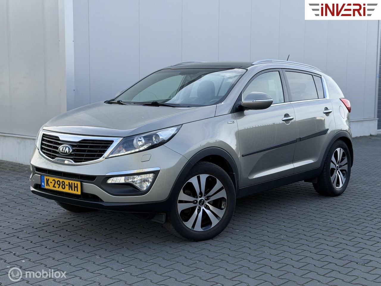 Kia Sportage - 2.0 Super Pack AWD | Automaat | Pano | Trekhaak | Stoelverwarming - AutoWereld.nl