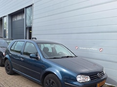 Volkswagen Golf - 1.4-16V Comfortline
